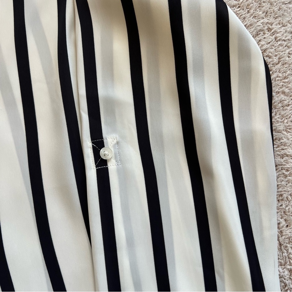 Express, button down shirt, size small - Picture 4 of 12